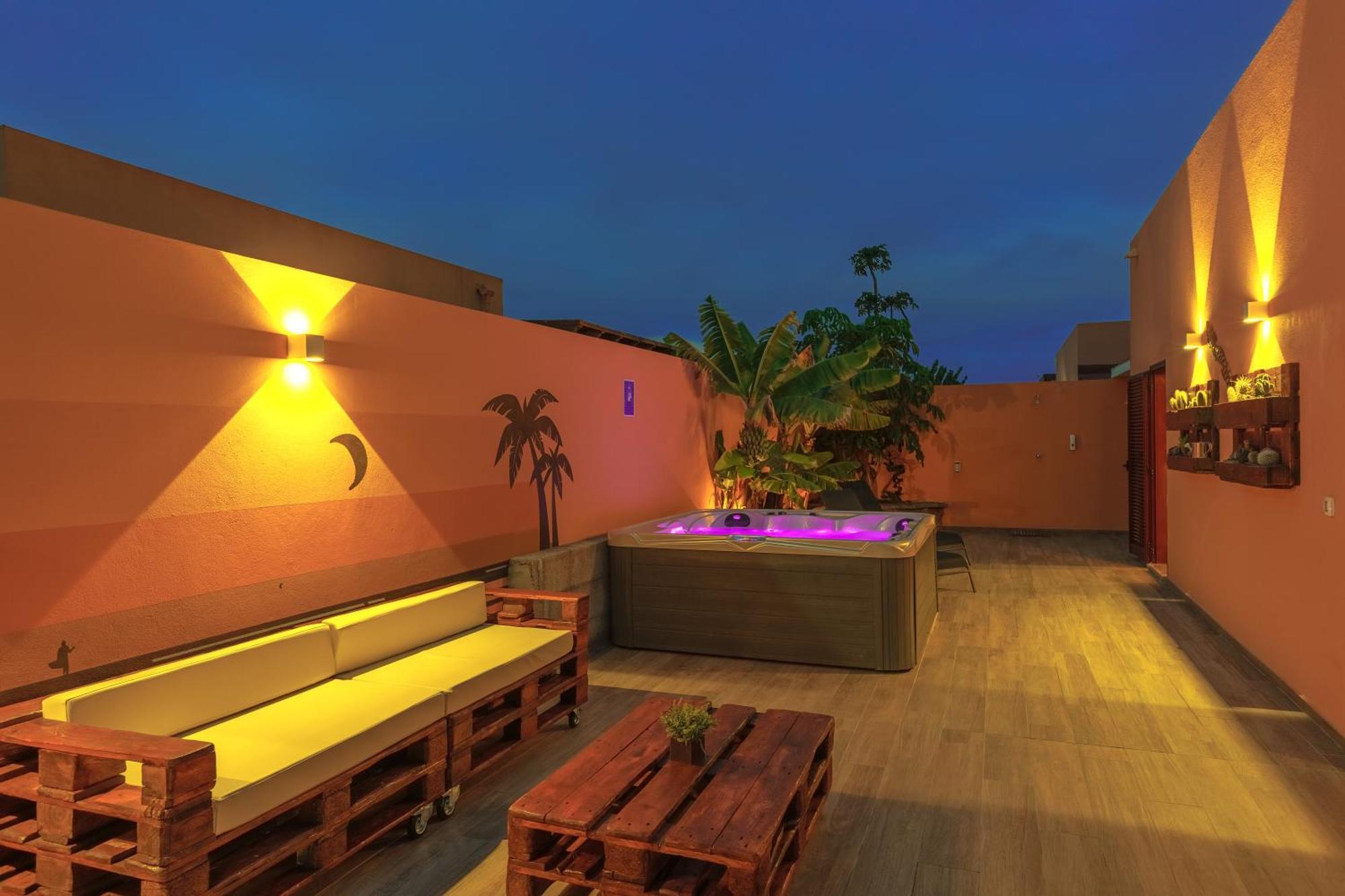 Villa Jacuzzi & Barbecue La Oliva Dış mekan fotoğraf